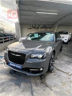 کرایسلەر 300